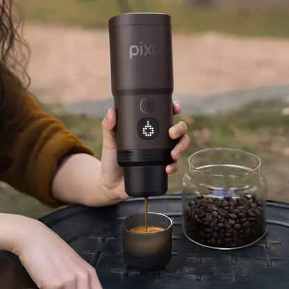 Wacaco Pixapresso Kırmızı- Şarj Edilebilir Pilli Taşınabilir Espresso Makinesi